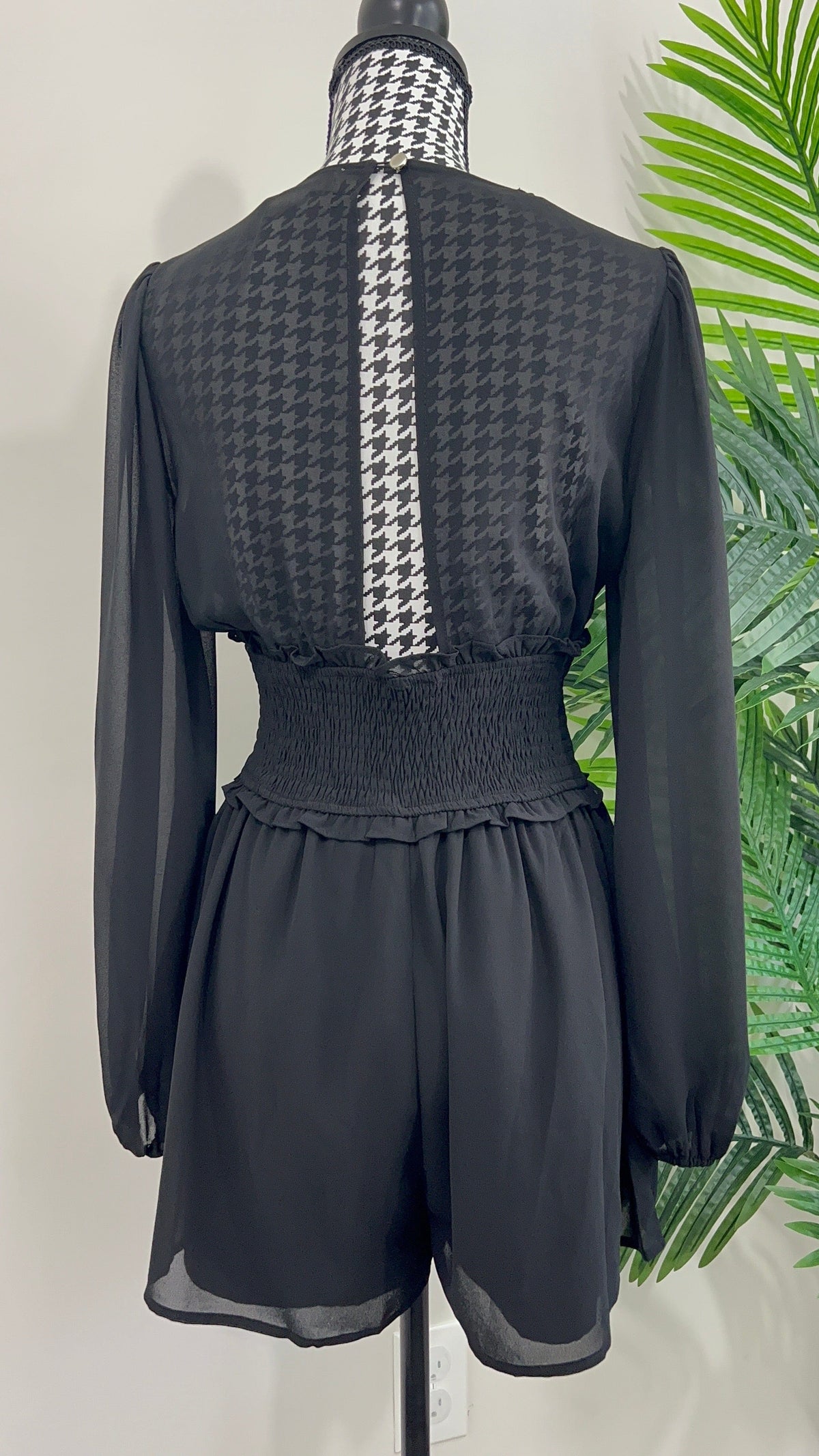 Luxuriance Style | The Boutique  Romper Jasmine |  Corset V Neck Belted Romper