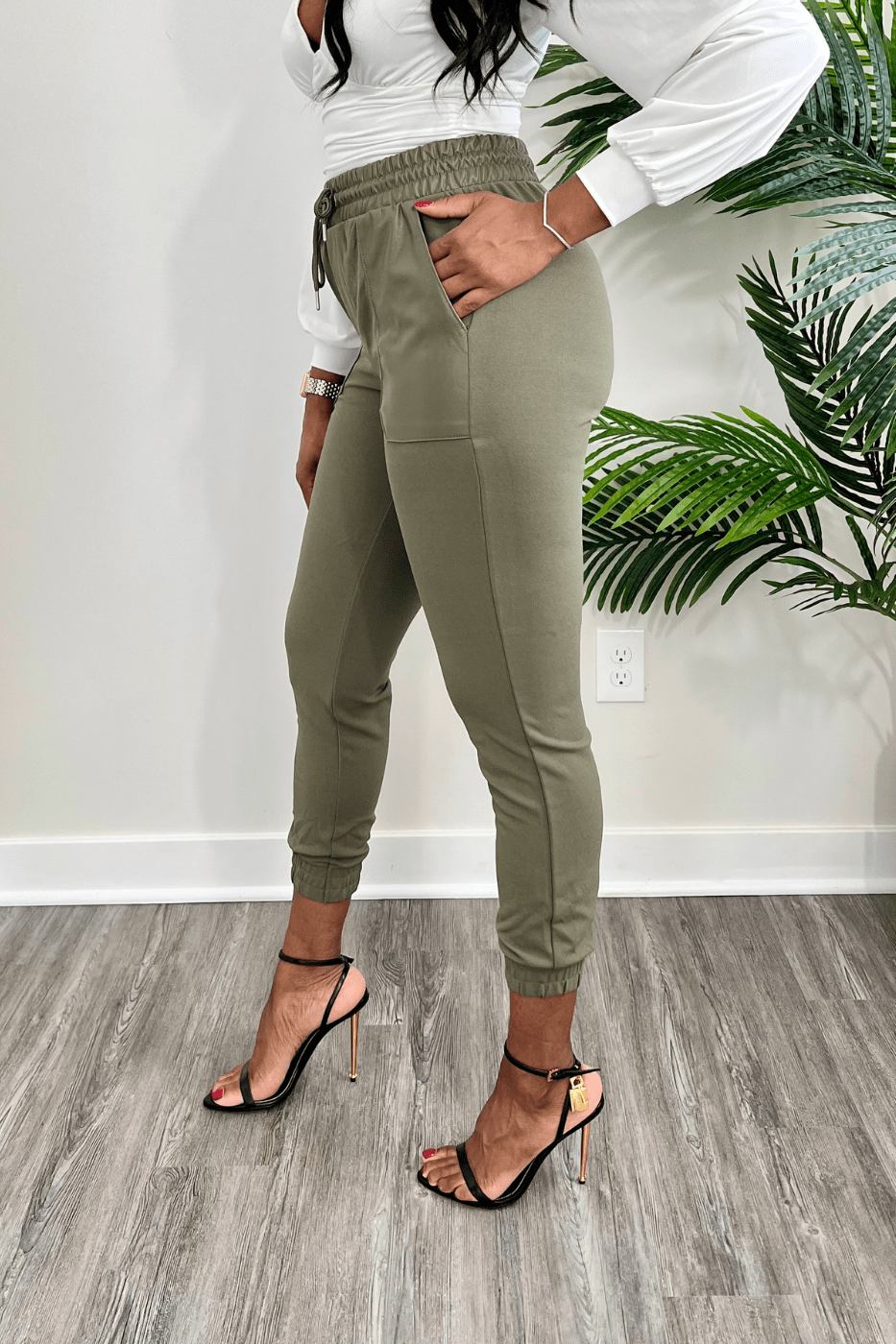 Luxuriance Style Bottoms The Signature | Women's Jogger Pant
