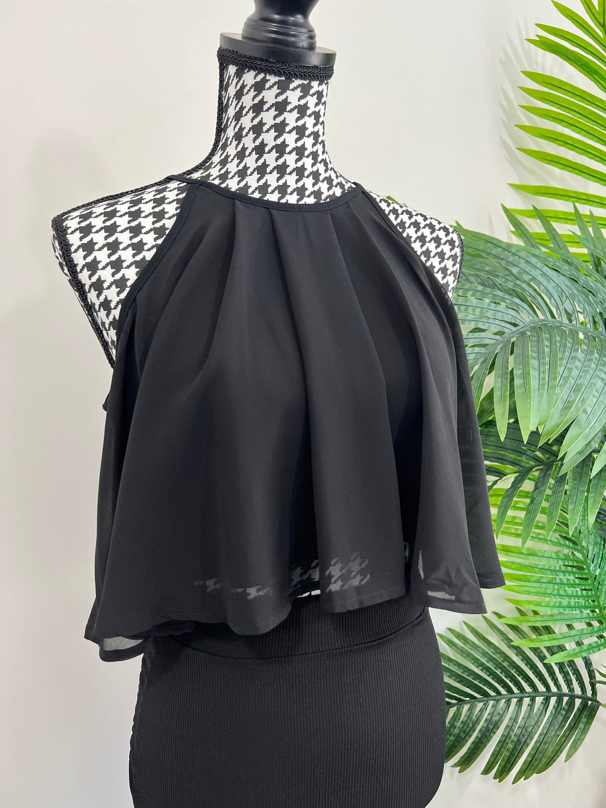 Luxuriance Style | The Boutique  Tops Isabel | Black Halter Top